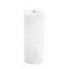 Bougie LED en bloc Uyuni Melted, Blanc rustique, Ø7,8x20 cm