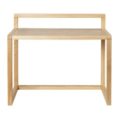 Bureau Little Architect, Ash