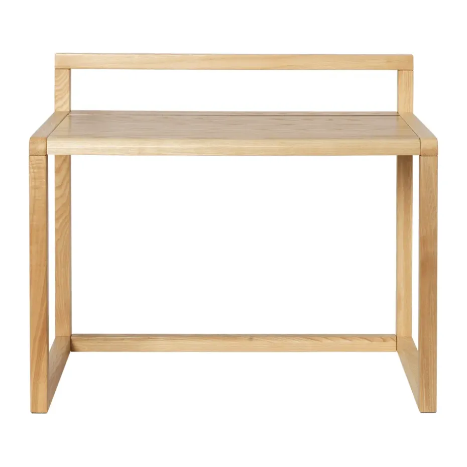 Bureau Little Architect, Ash