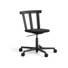 Chaise Alt sur pied pivotant avec assise rembourrée en chêne, Hallingdal 65-180 black-noir mat 99