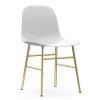 Chaise Form pieds en laiton, Blanc