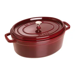 Cocotte ovale La Cocotte Staub fonte 5,5 L, Rouge grenadine