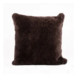 Coussin en peau de mouton Shepherd Lina 40 x 40 cm, marron foncé