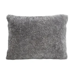 Coussin en peau de mouton Shepherd Lina 40 x 30 cm, granit