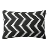Coussin Ikat Sema, Black-off white