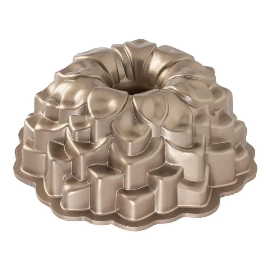 Nordic Ware Blossom moule à gâteau bundt, 2,4 L