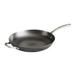 Poêle Satake nitruration et manche avant, 32 cm