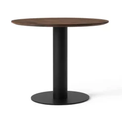 Table In Between SK11, Noyer